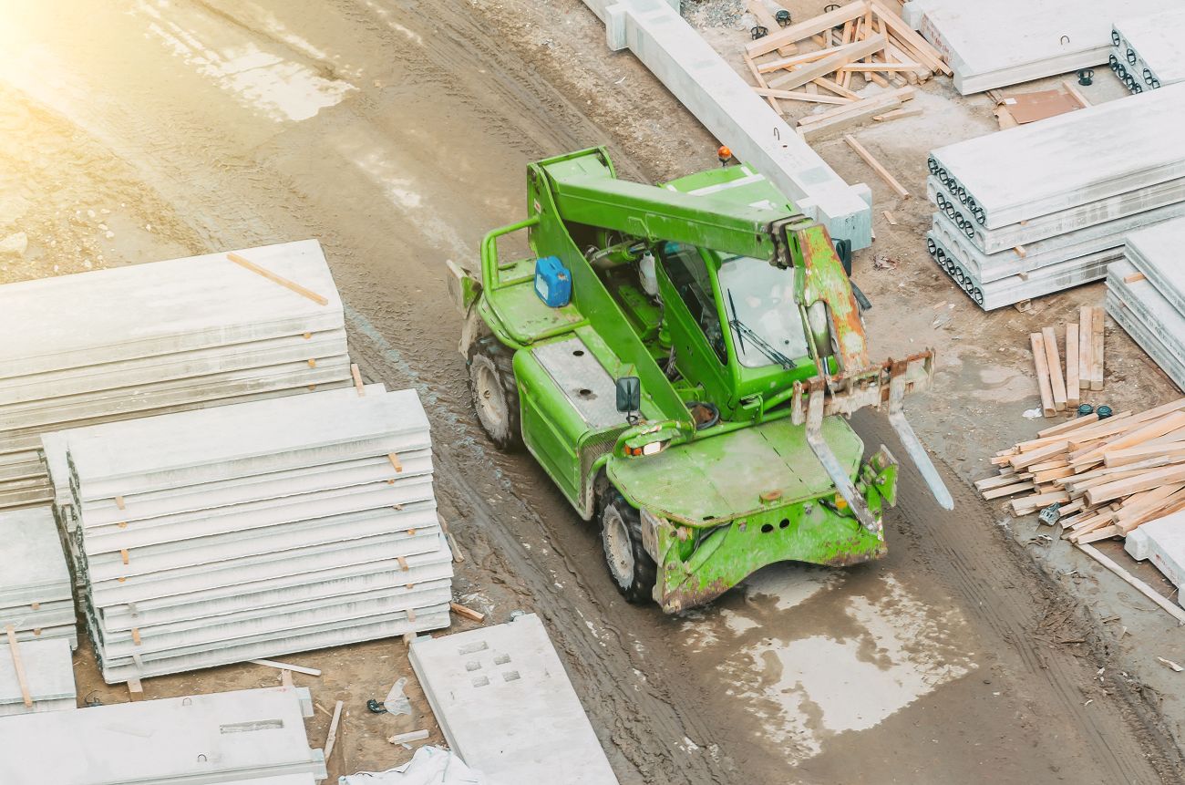 Organizacja bezpiecznego transportu materiałów budowlanych