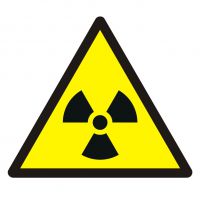 Znak ostrzeżenie przed materiałem radioaktywnym lub promieniowaniem jonizującym