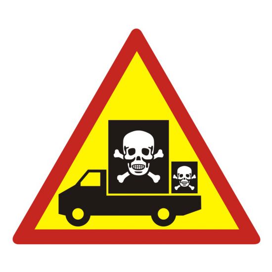 Znak - samochód przewozi niebezpieczny ładunek