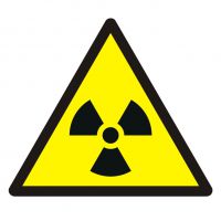 Znak BHP - ostrzeżenie przed materiałem radioaktywnym lub promieniowaniem jonizującym